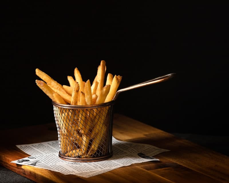 Kraft boat tray for chips fries and street food